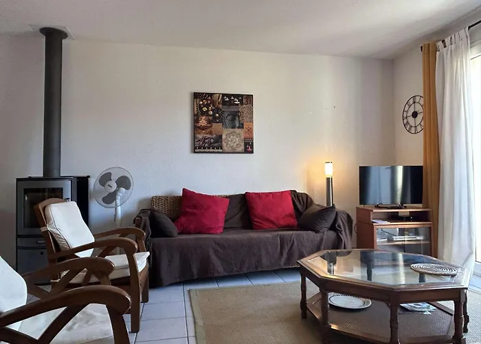 Maison 4 Pieces 8 Couchages Sur Bn000-09c *
